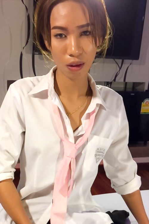 Ladyboy Pai 2